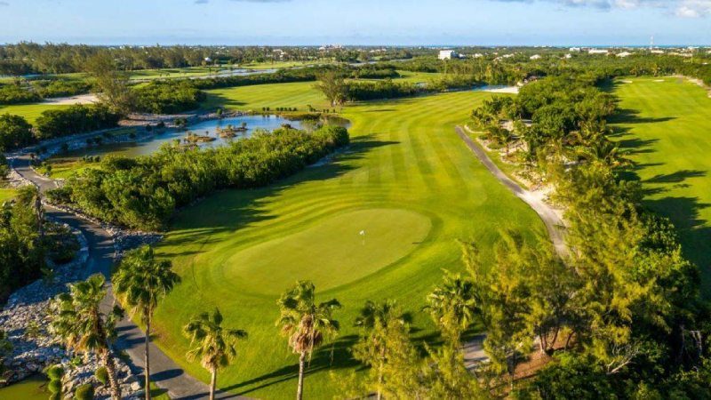 Golfing in Paradise: Tee Off in the Stunning Courses of Turks and Caicos