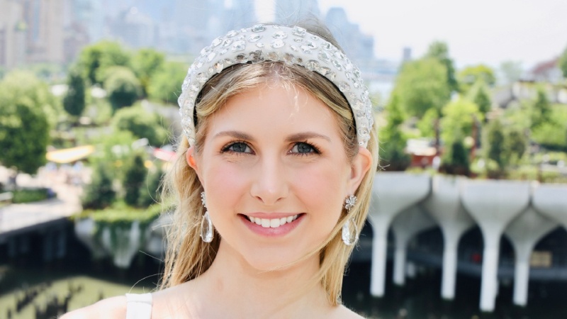 U-GLAM: Elevate Your Style with Handcrafted Luxe Accessories - Crystal Radiance Headband